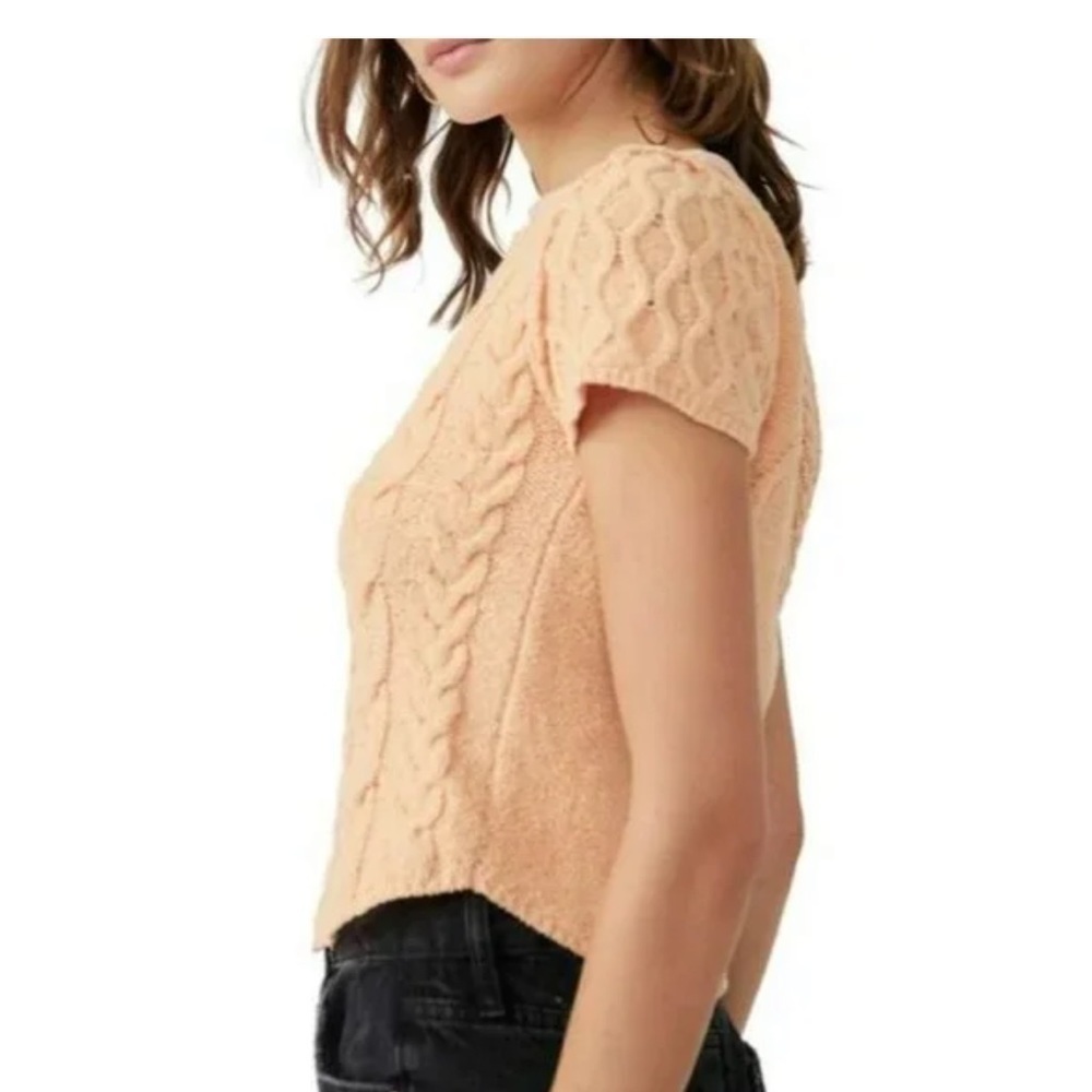 Free People Baby Cable Sweater in Belle Of Georgia New Short Sleeve new with tag - Picture 3 of 3